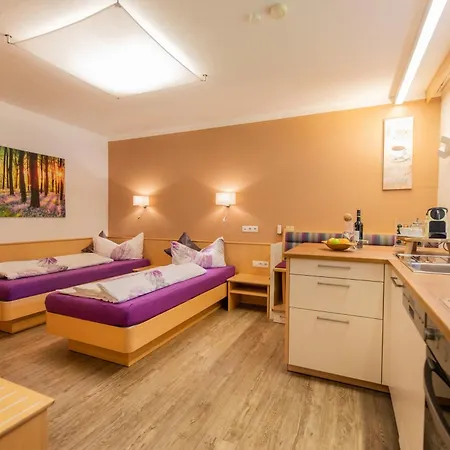 Hitchcock Stubai Apartman