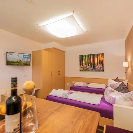 Hitchcock Stubai Apartamento *