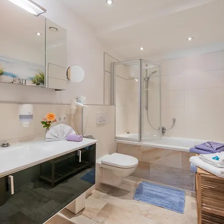 Hitchcock Stubai Appartement *